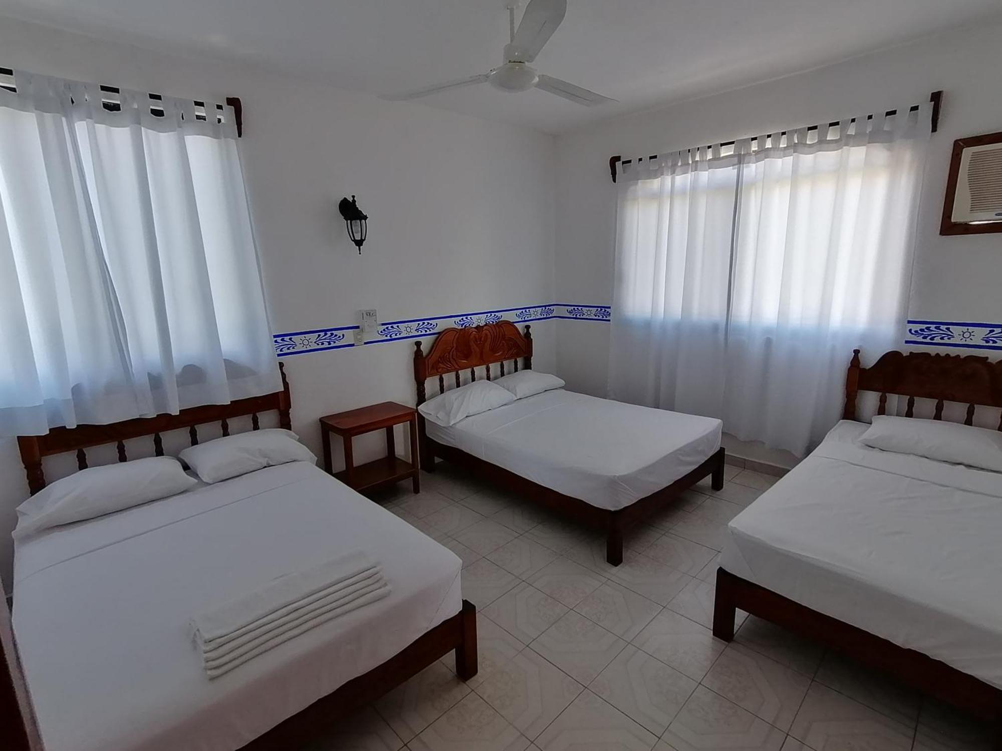Don Luis Hostal - Sucursal Galeana - Tecolutla Ruang foto